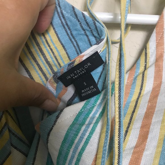 Ann Taylor Factory - Picture 3 of 3